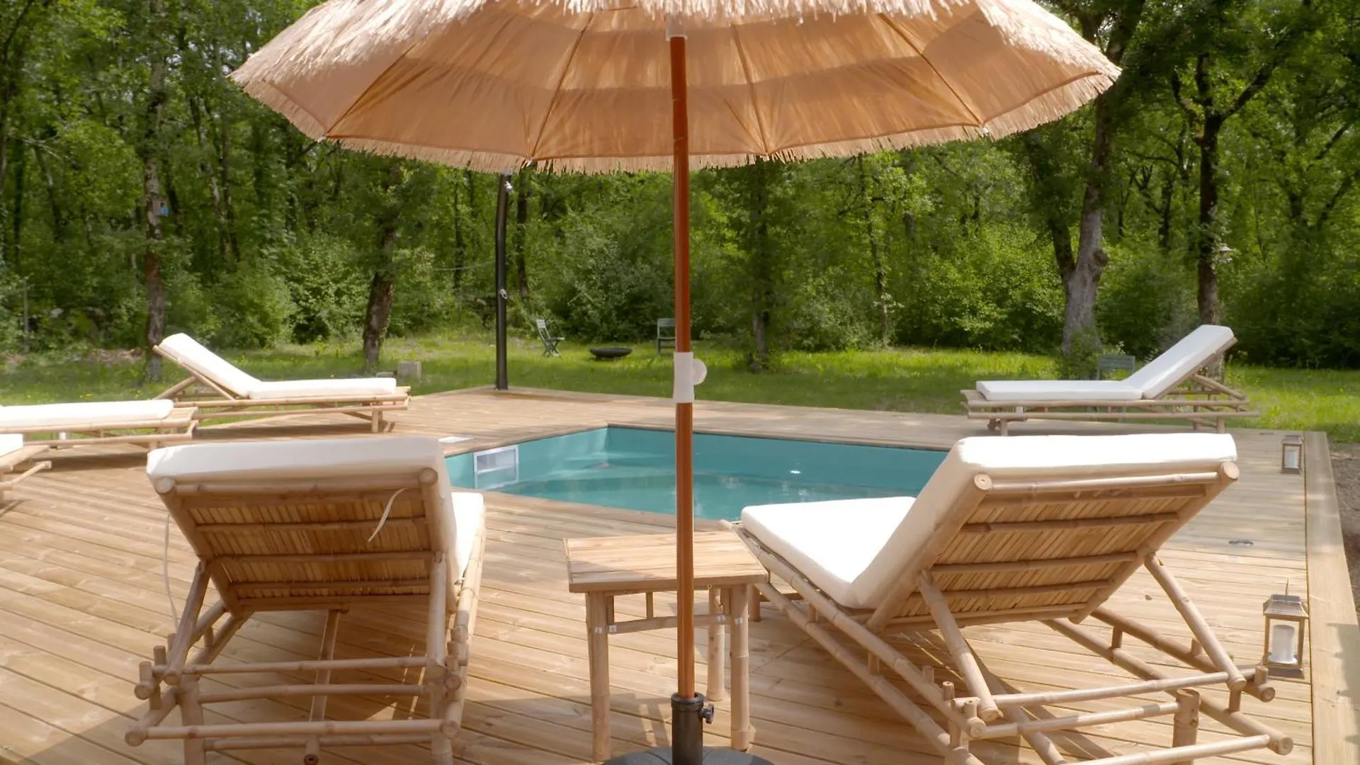 Maison Avec Terrasse En Bois Et Piscine Varaire 0*,  Franciaország